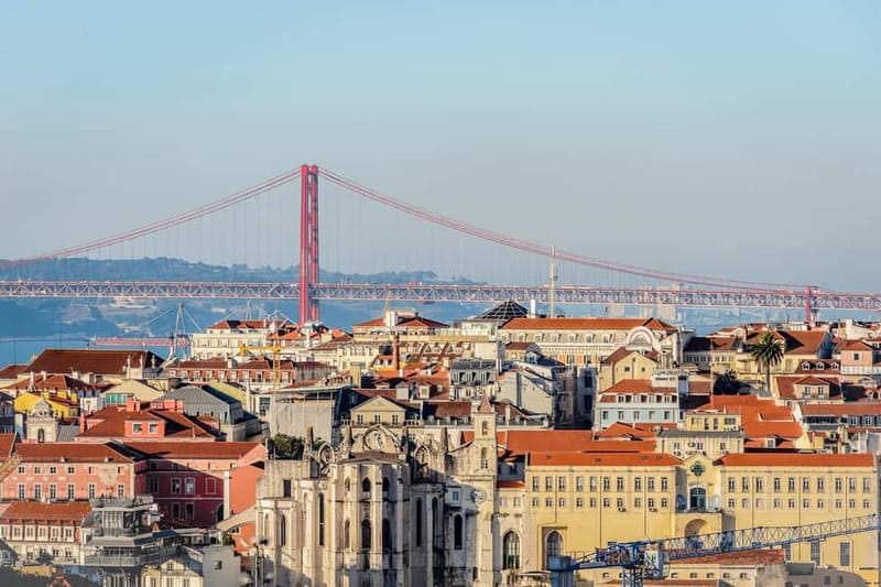 Lisbon: Half-Day Private Tuk Tuk Tour - Rossio Square and the return to the center