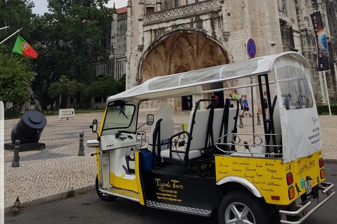 Lisbon Highlights by Tuk Tuk - Alfama brings the old city close