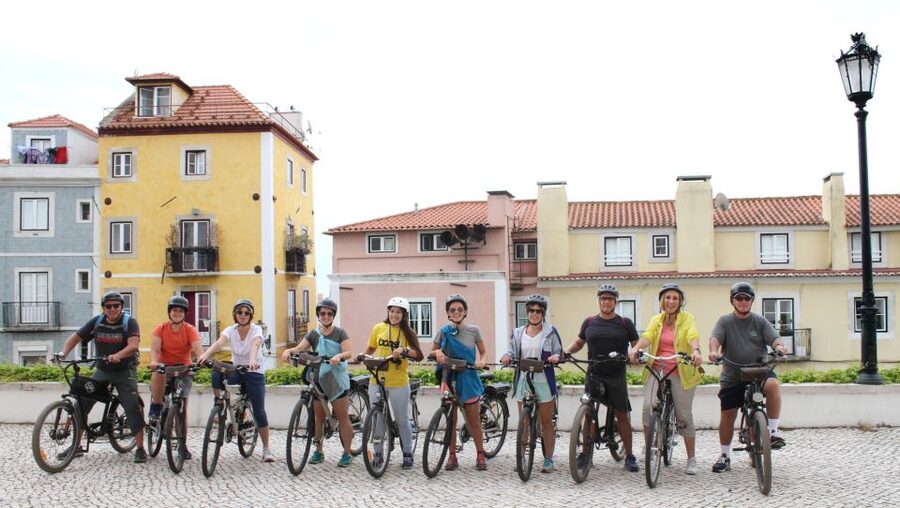 Lisbon: Hills, Alfama, and Mouraria Tour by Electric Bike - The National Pantheon and São Vicente