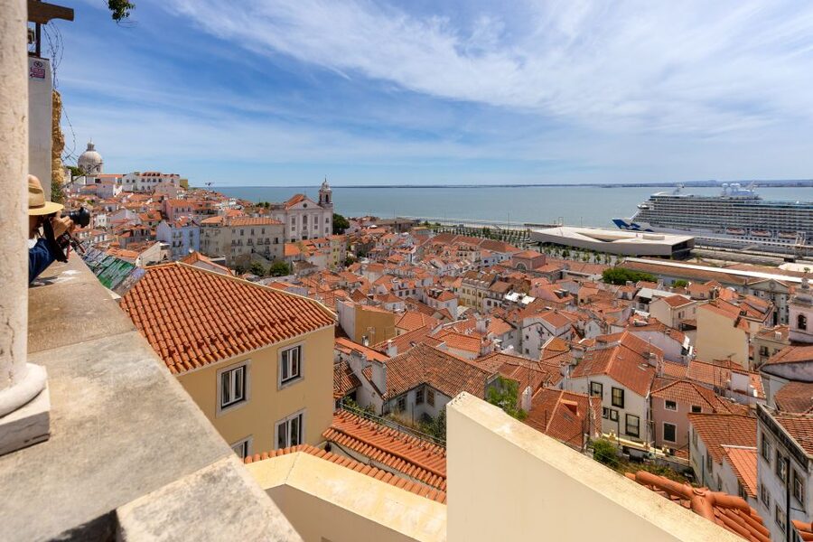 Lisbon: History, Stories and Lifestyle Walking Tour - Why This Walking Tour Works as a First Look at Lisbon