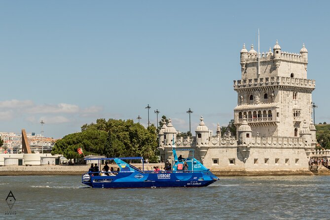 Lisbon Hop On Hop Off Bus and Boat Tour - The Tagus boat, pleasant views with limited commentary