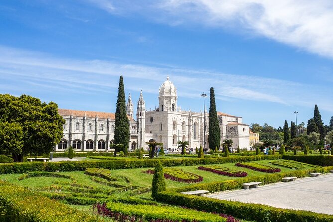 Lisbon Hop-On Hop-Off Bus Tour and River Cruise - Timing, reliability, and the practical drawbacks