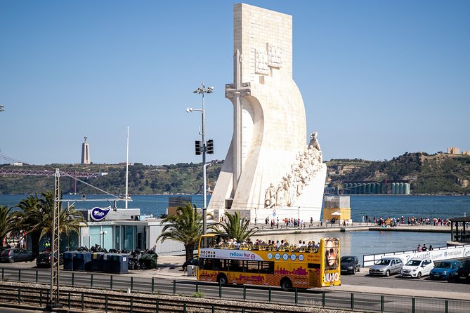 Lisbon Hop-On Hop-Off Bus Tour and River Cruise - The Modern Lisbon route to Parque das Nações