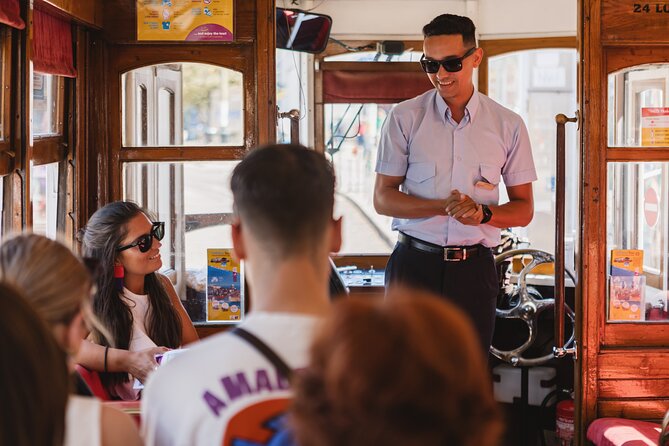 Lisbon Hop-On Hop-Off Bus, Tram Tour, River Cruise for 72/96Hour - Waiting, stop locations, and traffic are the real trade-offs