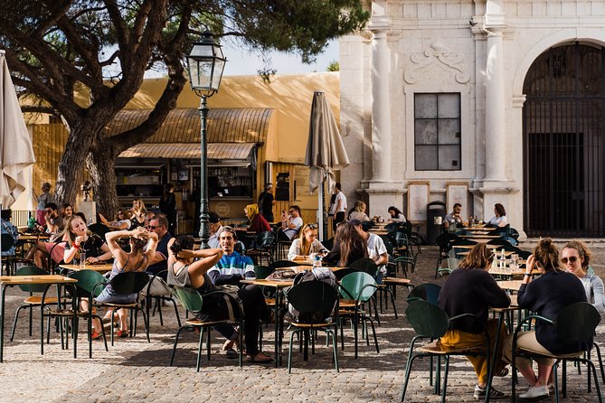 Lisbon: Hop-On Hop-Off Tour Bus with Three Routes Including Tram - Audio commentary, comfort, and weather