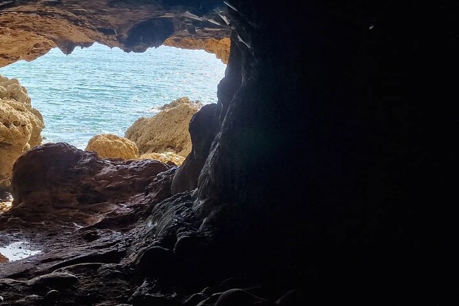Lisbon: Jeep and Boat Adventure to Arrábida + Hotel Pick-Up - From Lisbon to Cabo Espichel by private vehicle