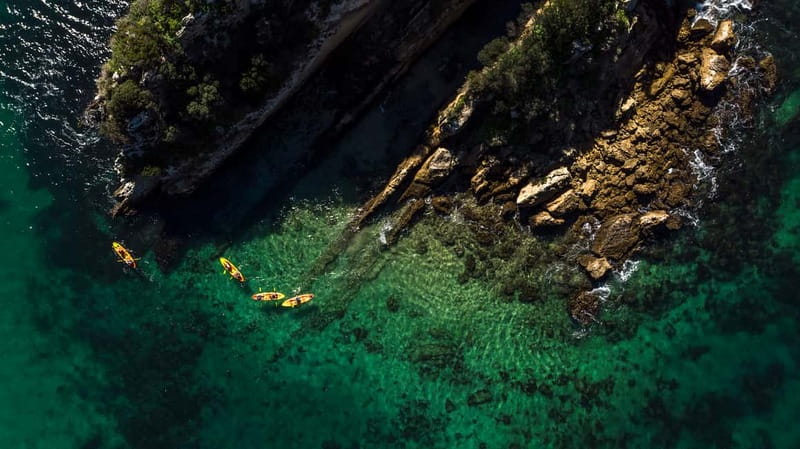 Lisbon: Kayak Tour Arrábida Natural Park, Setubal, Sesimbra - Anicha Island and the marine park stop