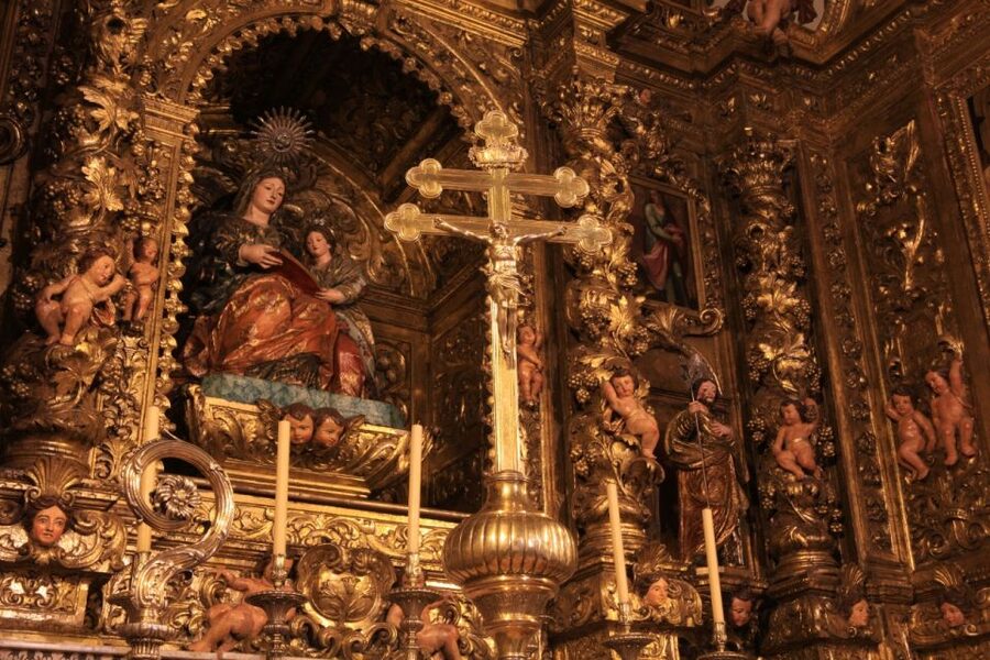 Lisbon: Lisbon Cathedral Entry Ticket - Timing, access, and what to expect on arrival