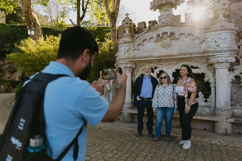 Lisbon: MiniBus Sintra, Pena, Regaleira, Cap Roca Tour - Guides, language, and the human side of the day
