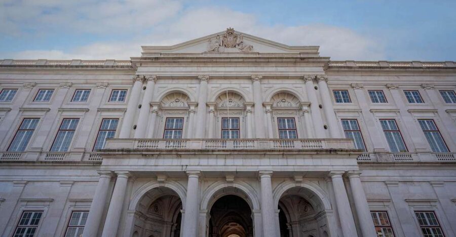 Lisbon: National Palace of Ajuda E-Ticket & City Audio Guide - Key points to know before booking