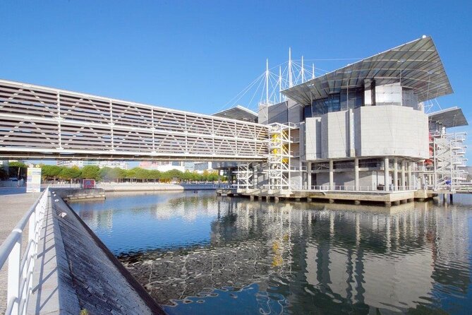 Lisbon Oceanario: Aquarium Entrance Ticket - The giant tank that shapes the whole visit
