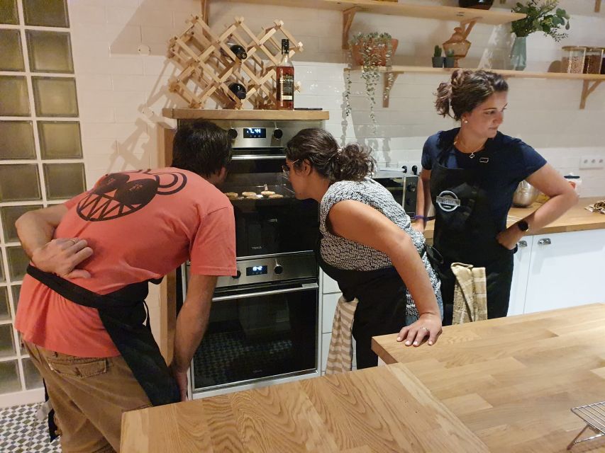 Lisbon: Pastel de Nata Baking Class - Arriving at Homecooking Lisbon HUB