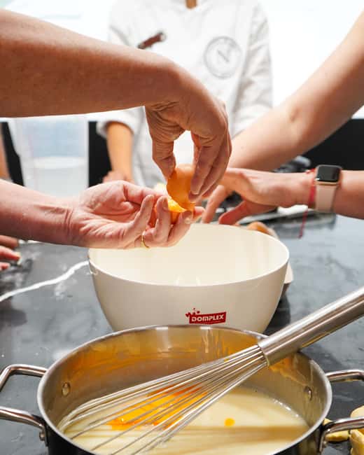 Lisbon: Pastel de Nata Masterclass at a Real Bakery - Baking in a professional oven