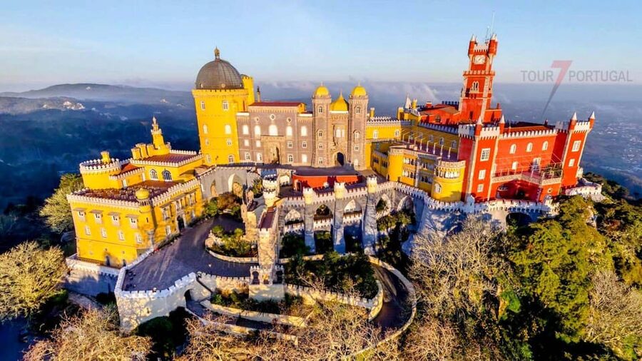 Lisbon: Pena Palace, Moorish Castle, Qta. Regaleira & Sintra - Walking, weather, and smart preparation