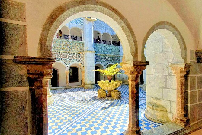 Lisbon: Pena Palace, Sintra CaboRoca Cascais Day Tour Small Group - Walking, weather, and what to pack