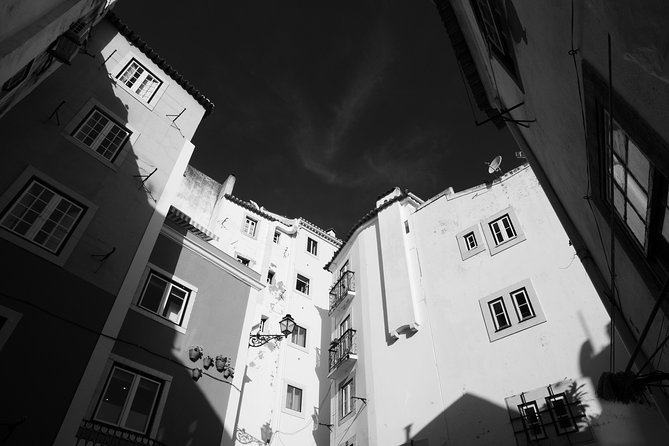 Lisbon Photo Private Day Tour - Why this tour works best for photographers