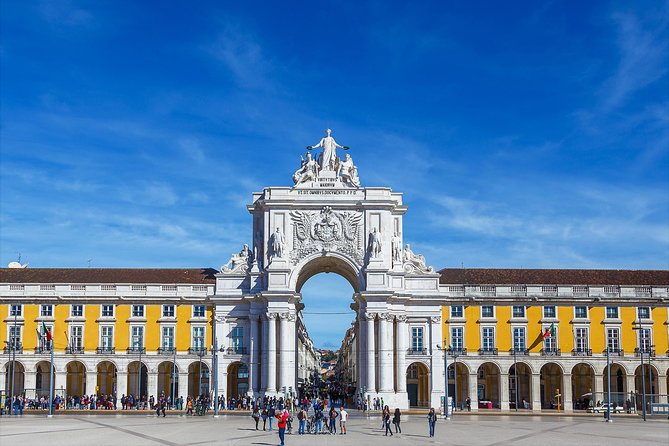 Lisbon & Porto Private Luxury Road Trip - Óbidos: a compact medieval stop