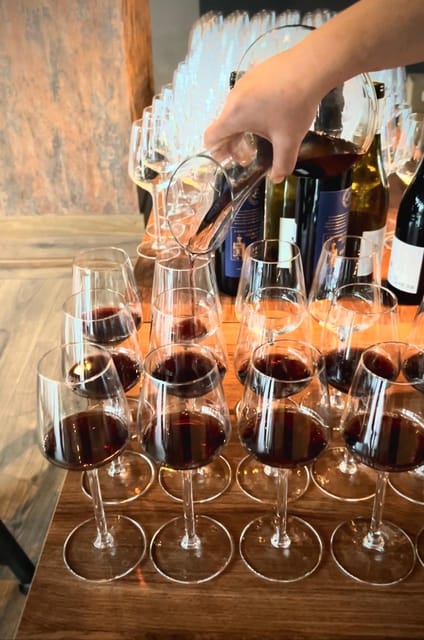 Lisbon: Premium Port Wine Tasting & Tapas - Key points to know before booking