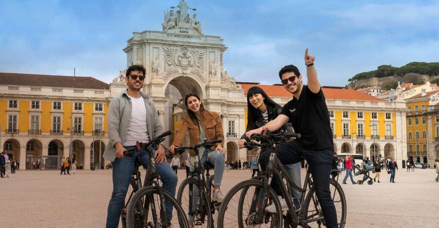 Lisbon: Private Boat Trip, Guided Walking Tour, Bike & Tram - Starting in Rossio Square and reading Lisbon’s center