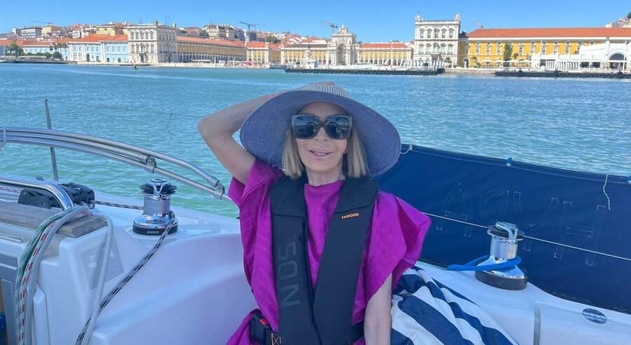 Lisbon: Private Boutique Boat Tour – Sail in Style - Choosing the right length for your day