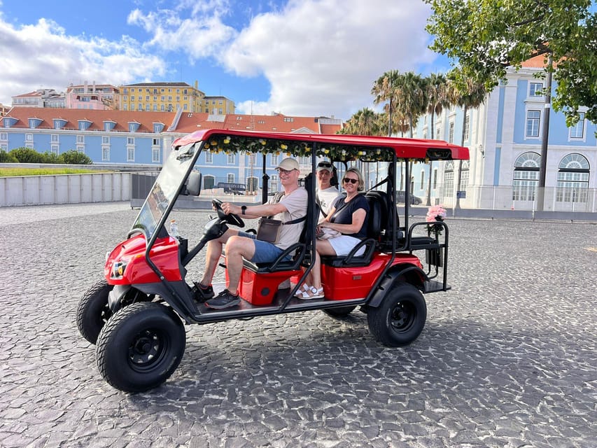 Lisbon: Private City Tour by Tuk-Tuk - São Vicente, the National Pantheon, and Fado