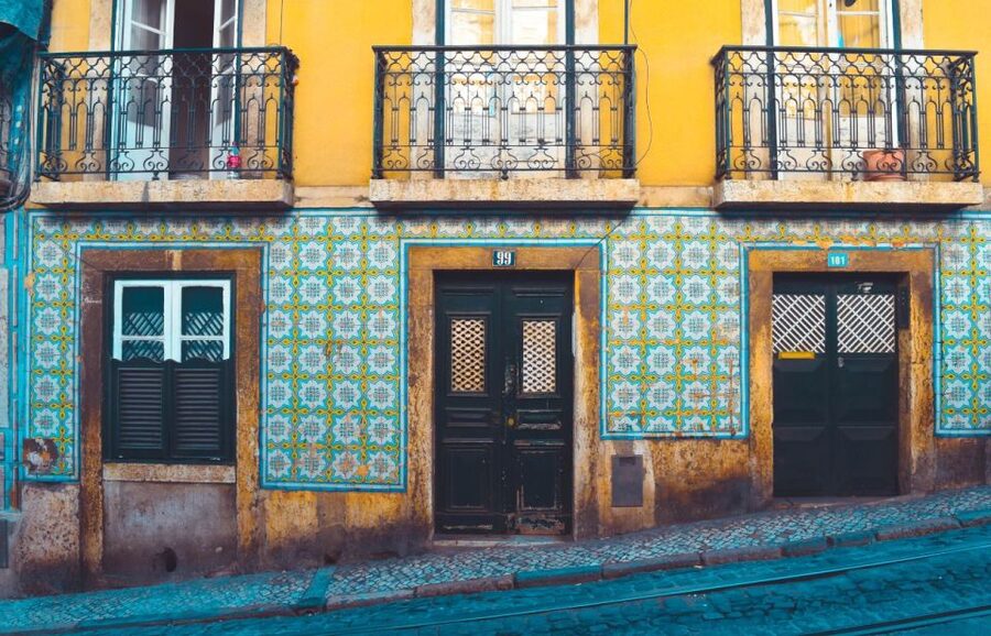 Lisbon: Private Expert City Tour by Eco Tuk Tuk - Why a tuk tuk fits Lisbon so well