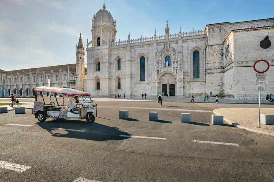 Lisbon: Private Guided Tuk-Tuk Tour with Hotel Pickup - Adding Belém to the four-hour tour