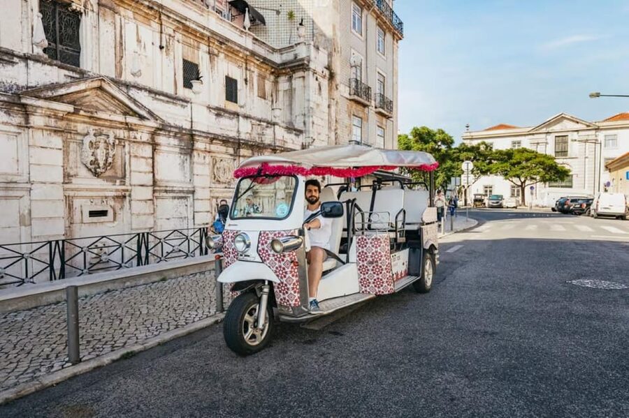 Lisbon: Private Guided Tuk-Tuk Tour with Hotel Pickup - Guides, flexibility, and the human side of the tour