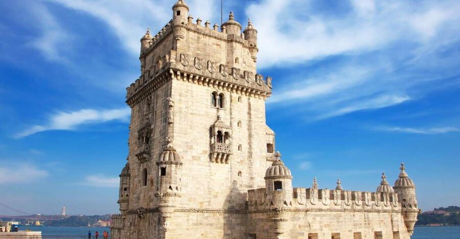 Lisbon: Private Half-Day Tour with Hotel Pickup - Why this private Lisbon tour works well in four hours