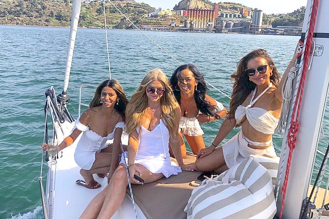 Lisbon Private Luxury Boat Tour with Welcome Drink - Is $314.44 good value for two people?