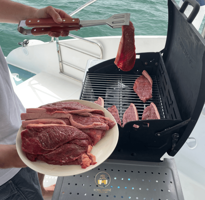 Lisbon: Private Luxury Catamaran Tour with Welcome Drink - Belém Tower, the Discoveries Monument, and Cristo Rei