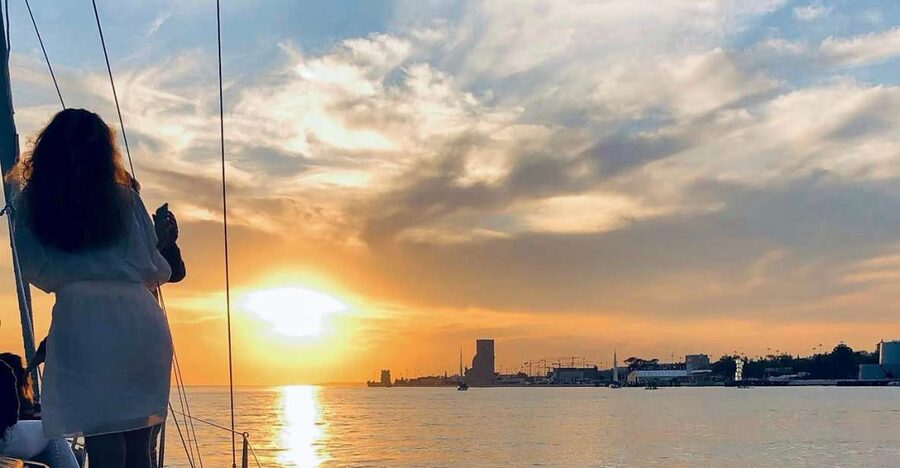 Lisbon: Private Tagus River Sunset Cruise on a Luxury Boat - Why the Tagus makes Lisbon look different