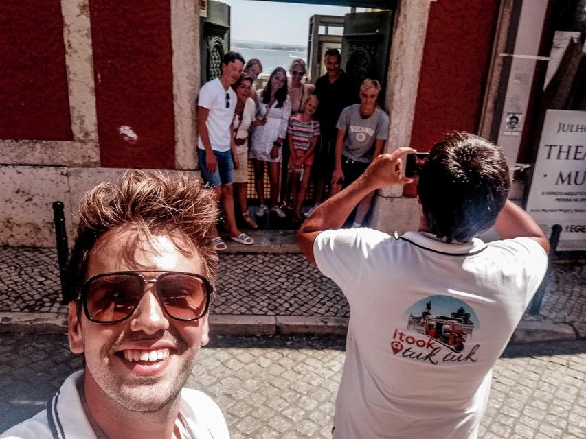 Lisbon: Private Tuk-Tuk Tour - How to get the best value from four hours