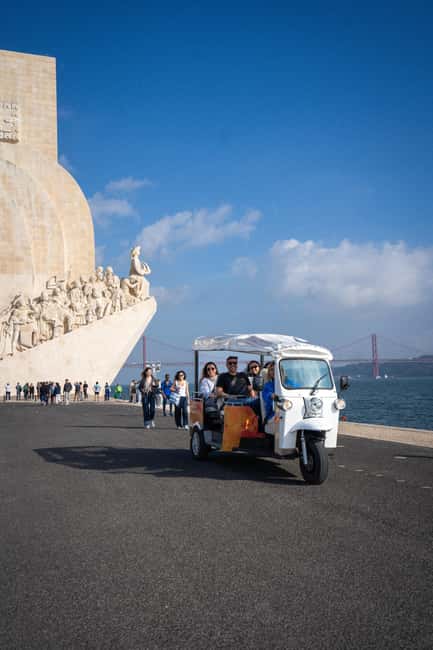 Lisbon: Private Tuk Tuk Tour with Optional Boat Cruise - The 3-hour Express route covers the essential Lisbon