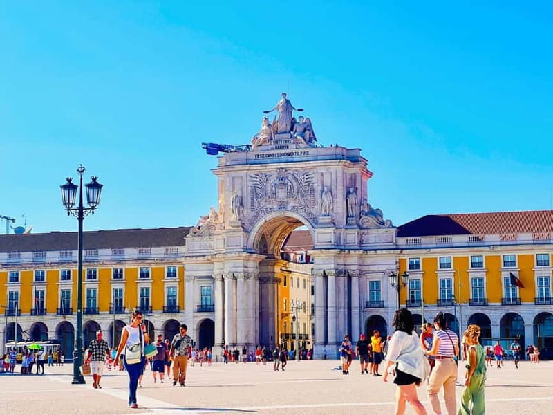 Lisbon: Private Tuk Tuk Tour with Polaroid Photos - From Pink Street to Lisbon Cathedral