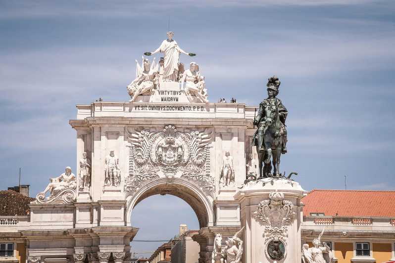 Lisbon: Private TukTuk Tour - Why a tuk-tuk works so well in Lisbon