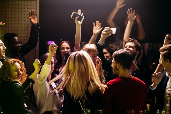 Lisbon Pub Crawl - Breaking the ice before the first round