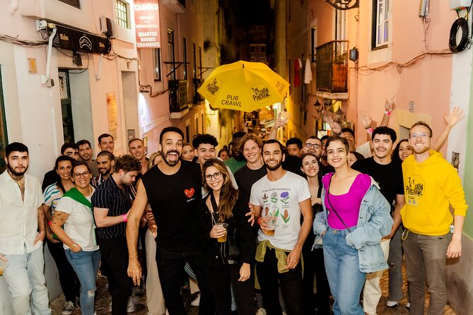 Lisbon: Pub Crawl with Open Bar, Shots & VIP Club Entry - The social side: best for solo nights out