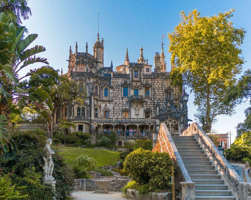 Lisbon: Regaleira, Sintra, Cape Rock & Cascais Day Trip - Two and a half hours for lunch and free time