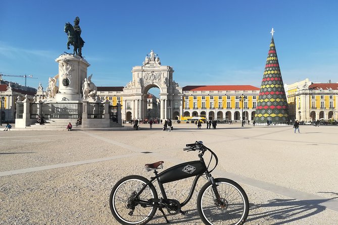 Lisbon Regular or Electric Bike Rental - Eduardo VII Park and the city views