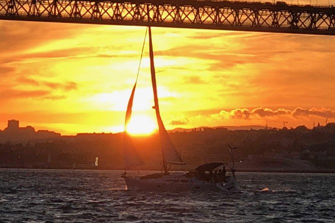 Lisbon River Sunset Sailing Cruise - Padrão dos Descobrimentos and Portugal’s maritime ambition