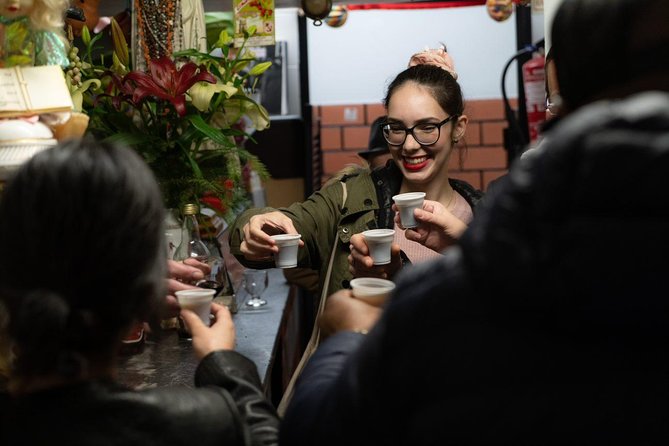 Lisbon Roots - Small group Food & Culture Walking Tour w/tastings - Small-group size and the social side