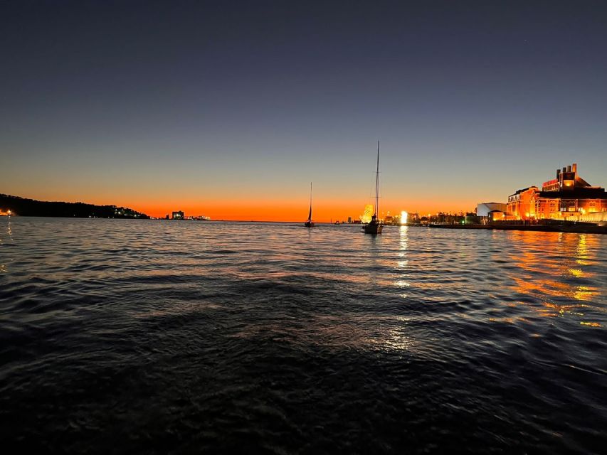 Lisbon: Sailboat Sunset Tour with a Drink - Leaving Doca de Alcântara at Gate 2