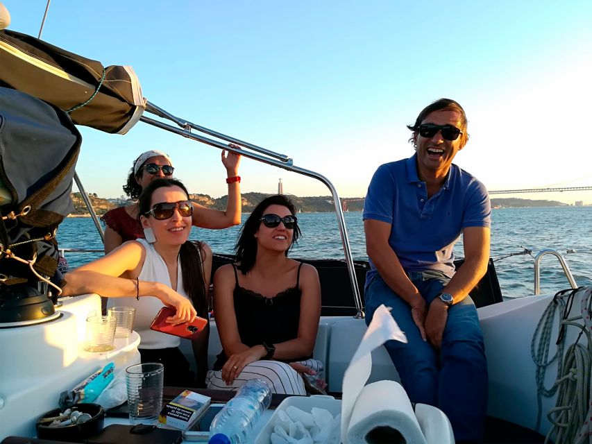 Lisbon: Sailing Tour with Wine and Snacks - Cristo-Rei and the 25 de Abril Bridge