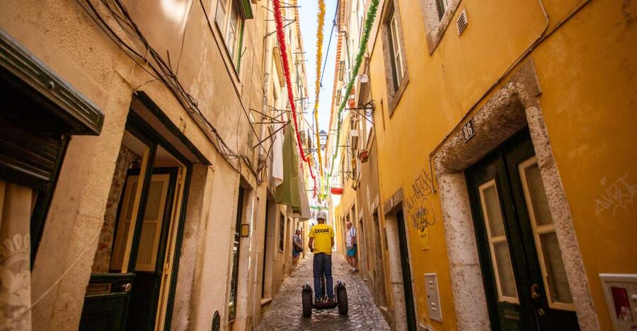 Lisbon: Segway Medieval Tour of Alfama and Mouraria - Why a Segway makes sense in Lisbon’s oldest quarters