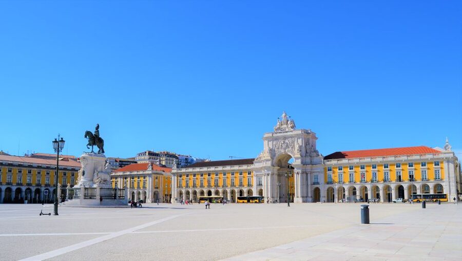 Lisbon: Segway Super Tour - Chiado, Avenida da Liberdade, and Eduardo VII Park
