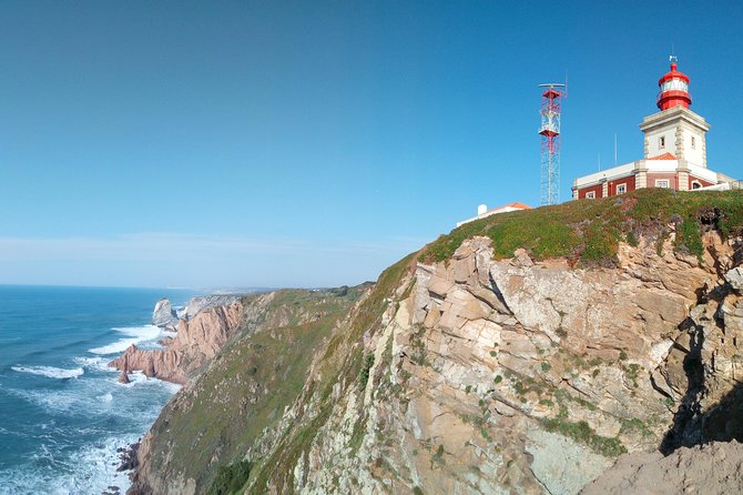 Lisbon: Sintra, Pena, Cabo da Roca Coast & Cascais Tour - One day, four very different Portuguese scenes