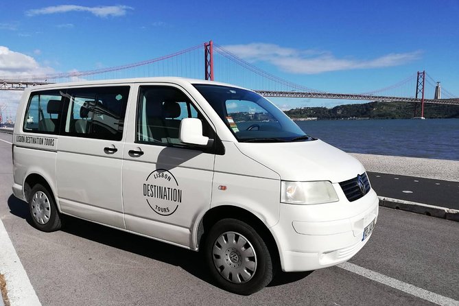 Lisbon: Sintra, Pena, Cabo da Roca Coast & Cascais Tour - What the guide actually does