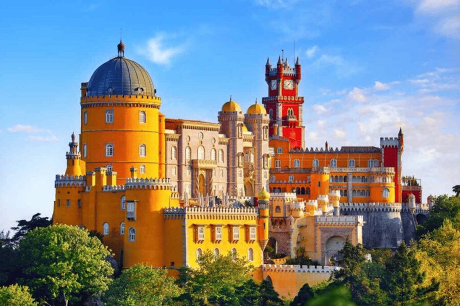 Lisbon: Sintra, Pena Palace & Cascais Guided Tour - Pena Palace: two hours in Portugal’s fairy-tale residence
