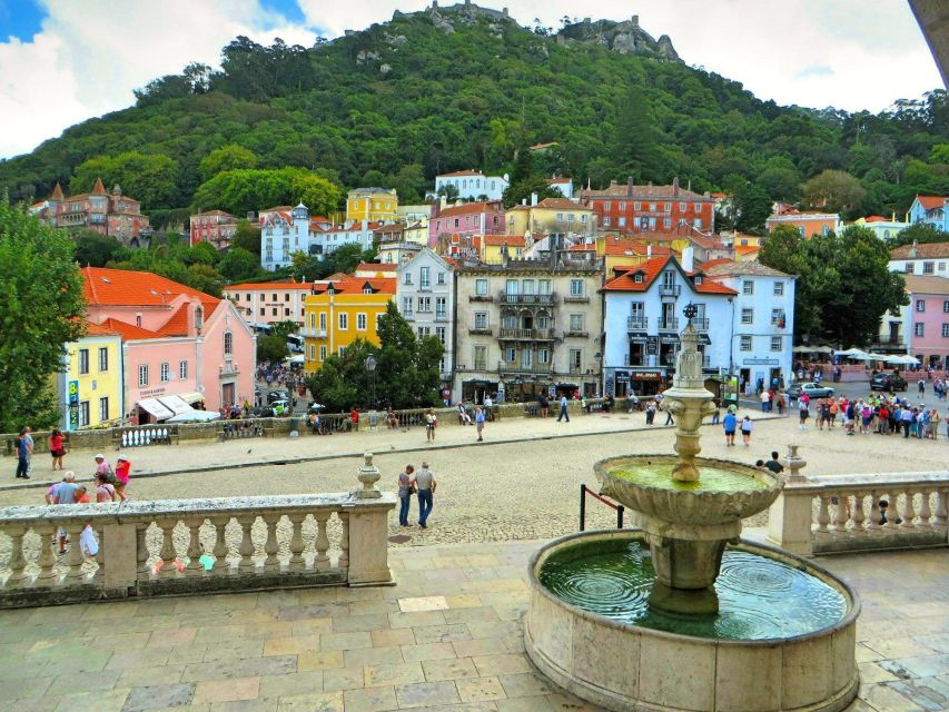 Lisbon: Sintra & Pena Palace Guided Tour with Hotel Pickup - Pena Palace: color, royal rooms, and hilltop views